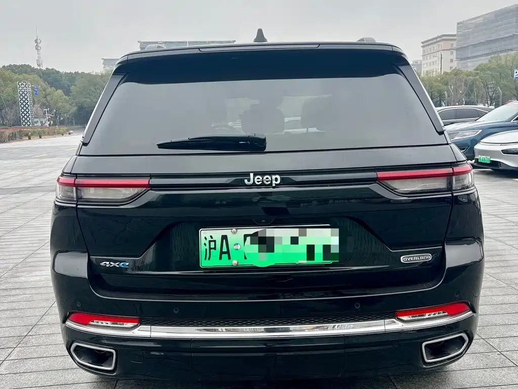 Grand Cherokee 4 xe (Import) 大切诺基4 xe进口 2023款 4 xe 远峰版