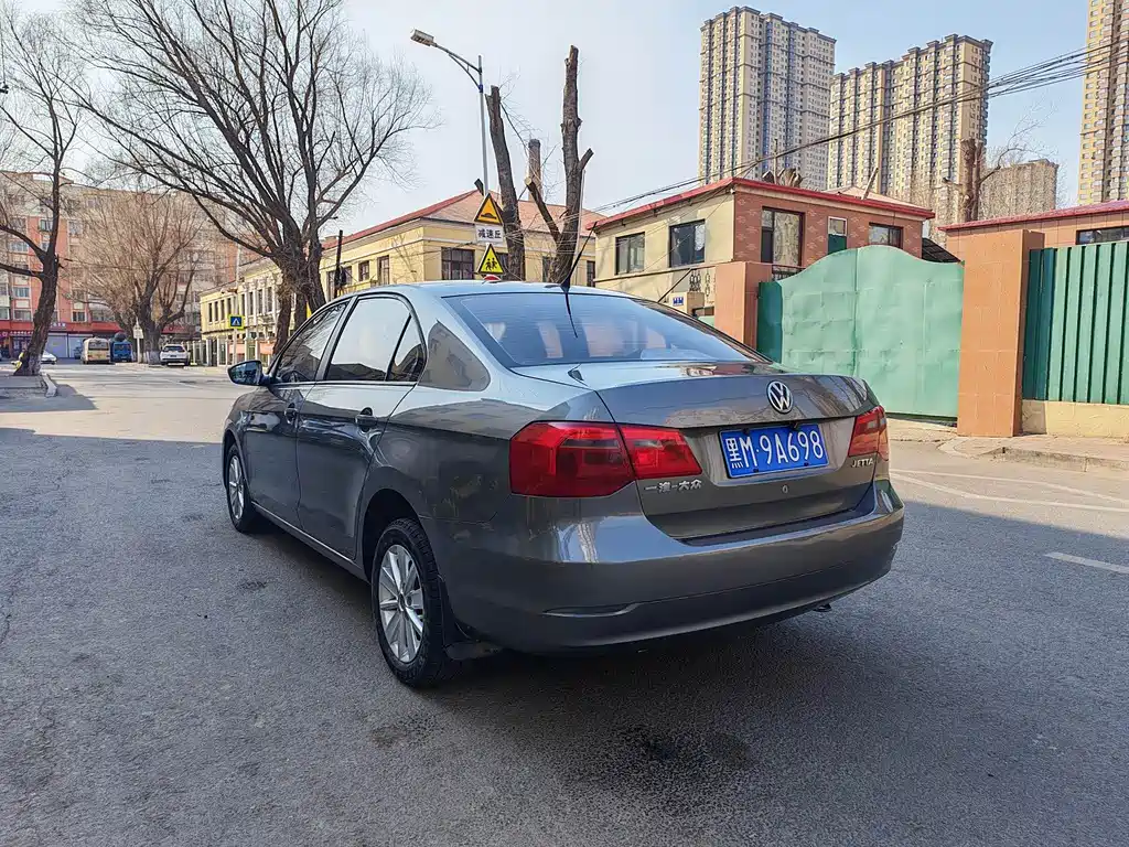 Jetta 捷达 2013款 1.4 L 手动舒适型