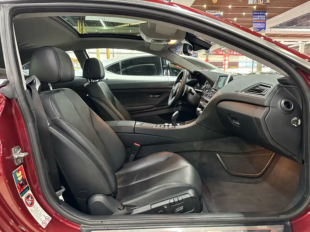 BMW 6 Series 640 i 2-door Coupe