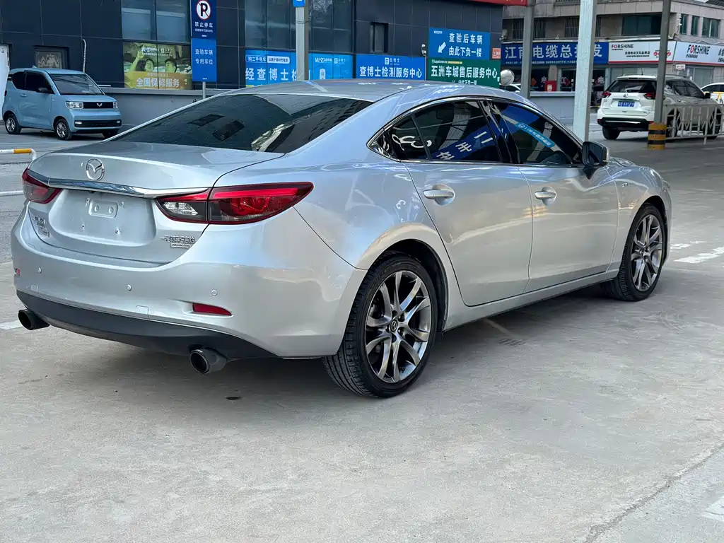 Atenza 2.5 L Blue Sky Sport CN-V