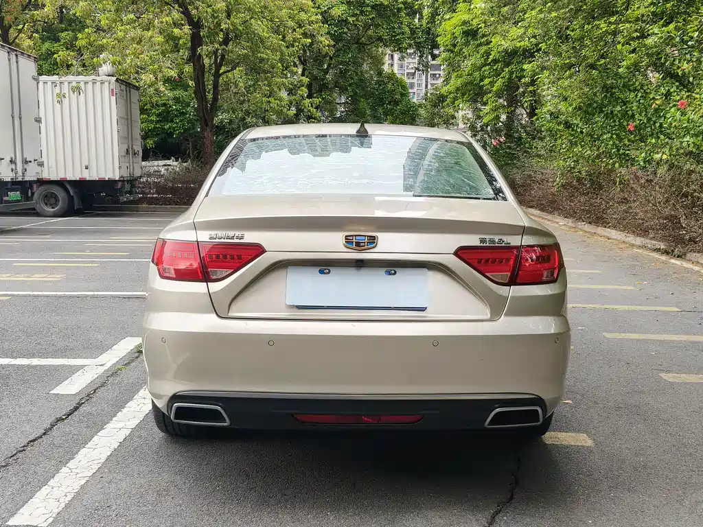 Emgrand GL 1.3 T Manual Elite