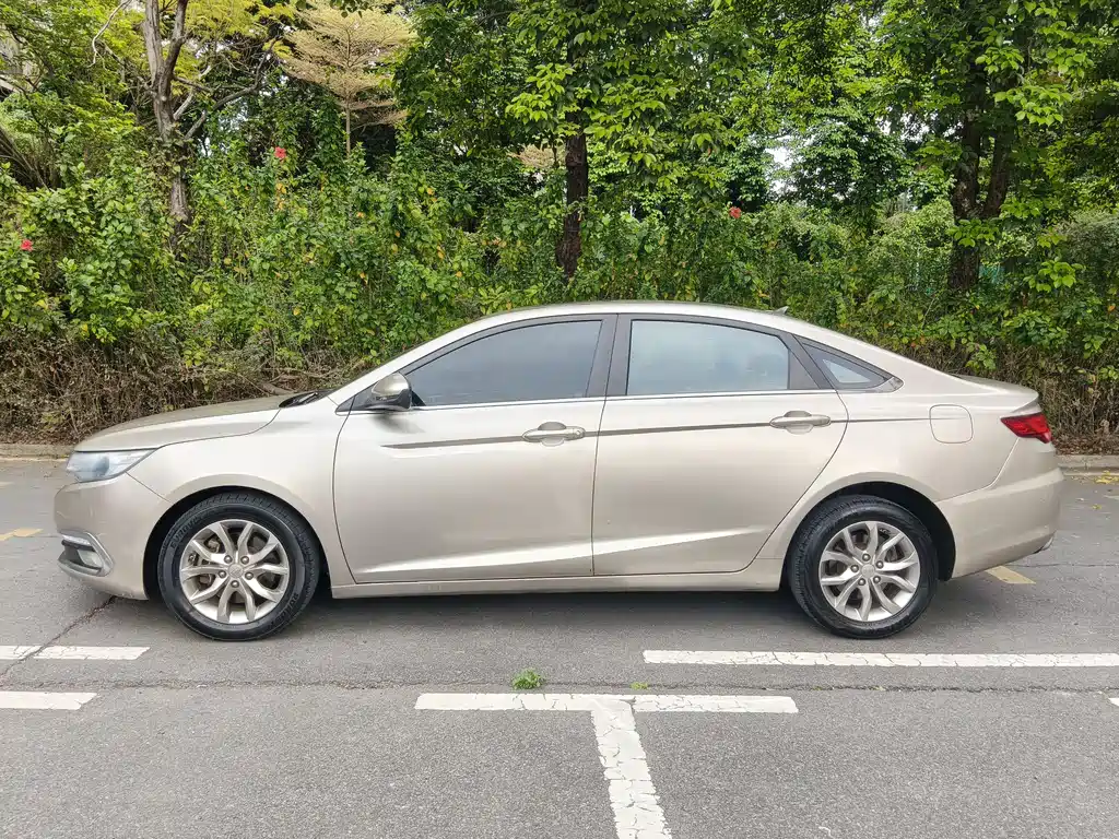 Emgrand GL 1.3 T Manual Elite