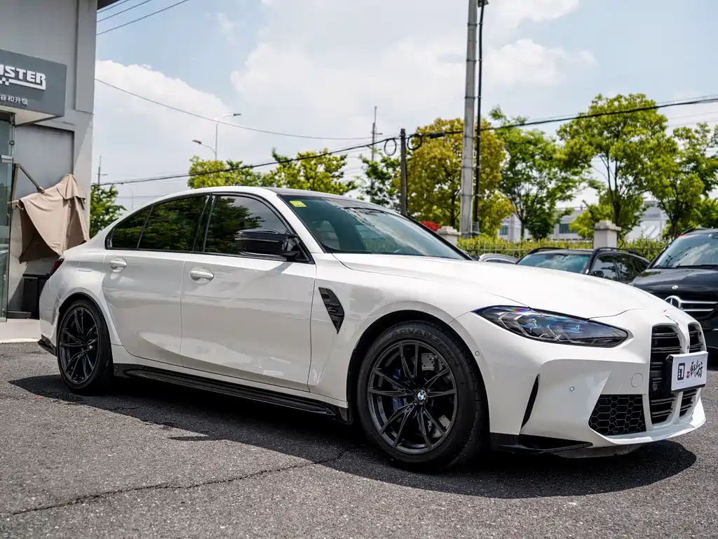 BMW M3 M3 4-door Sedan Thunder