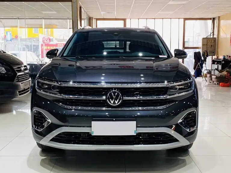 Volkswagen Talagon 530 TSI 4 WD Flagship Victory Realm Pro 6-seat