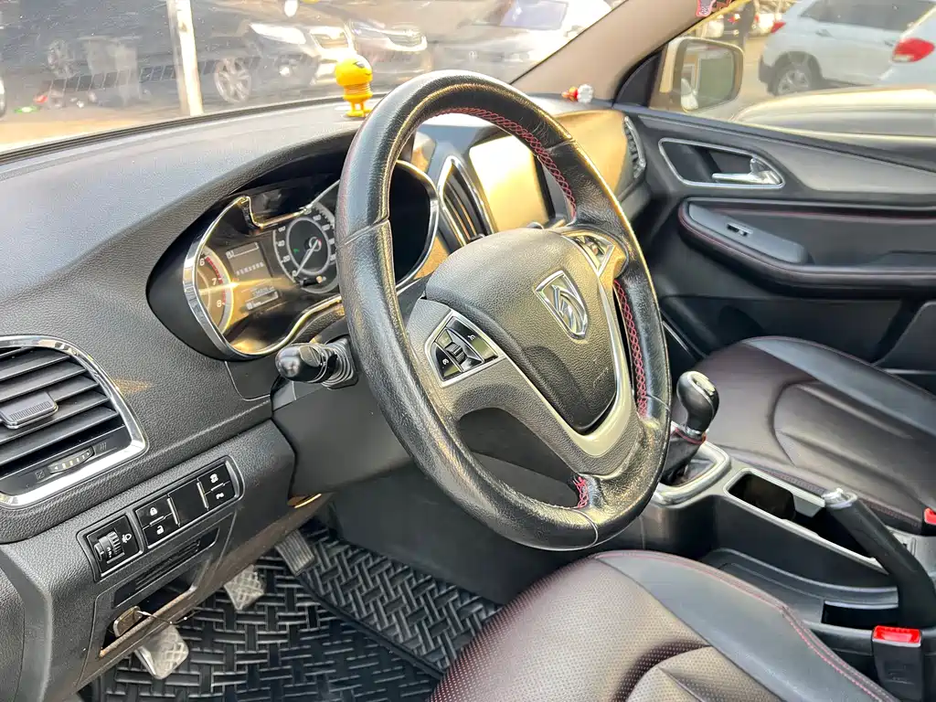 Baojun 560 1.8 L Manual Luxury