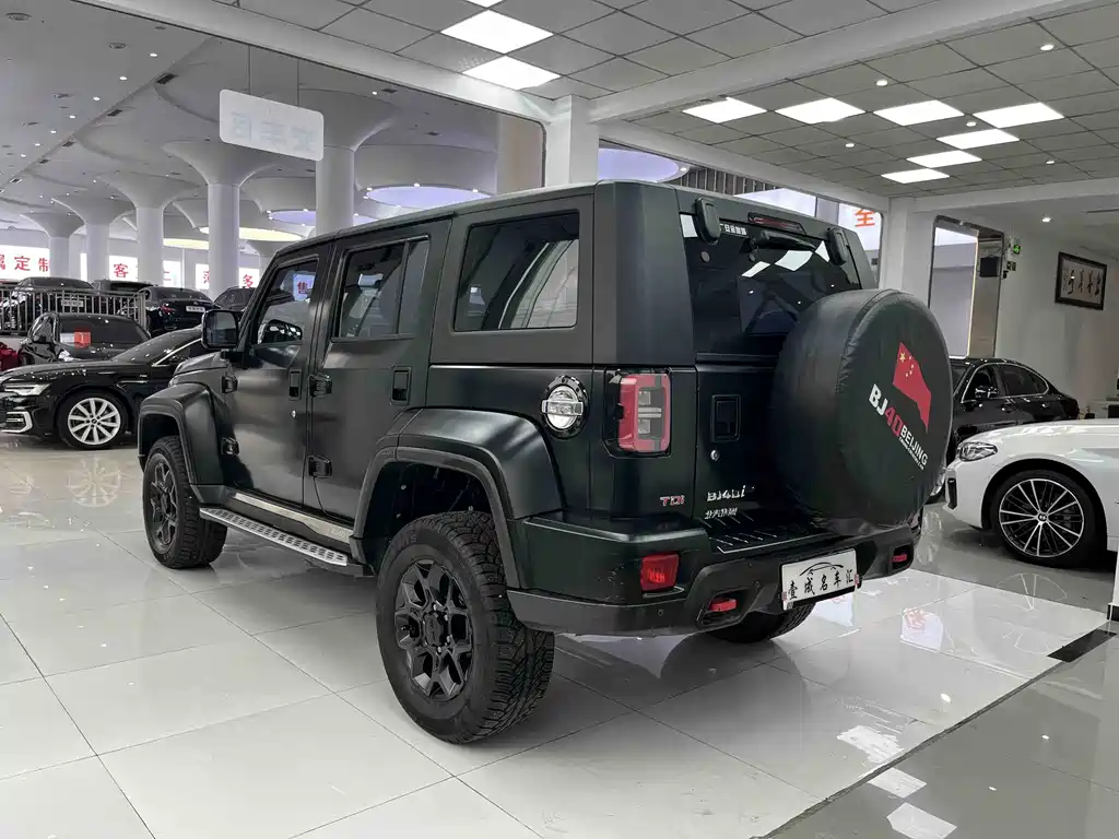 BAIC BJ40 2.0 D Auto 4 WD Blade Hero Swordsman (Front/Rear E-Lock)