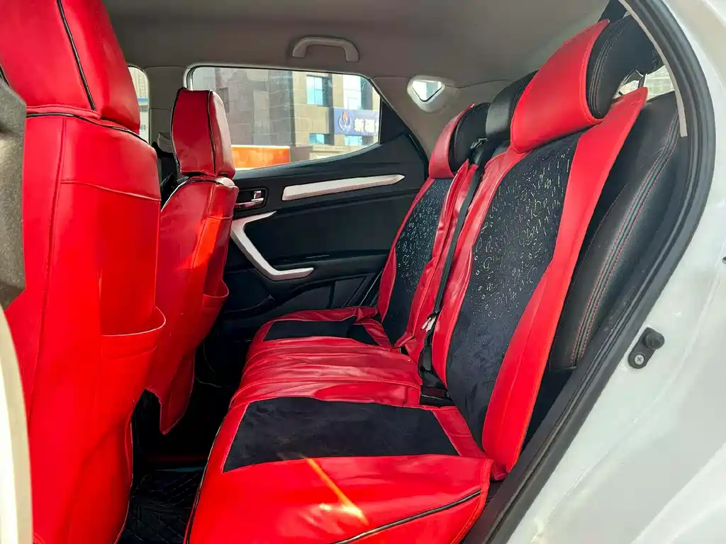 Refine S3 1.5 L CVT Luxury Smart
