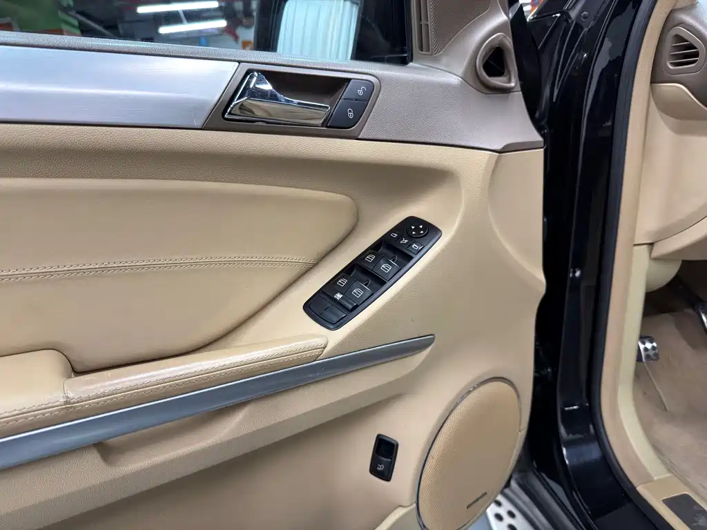 Mercedes-Benz M-Class AMG AMG ML 63