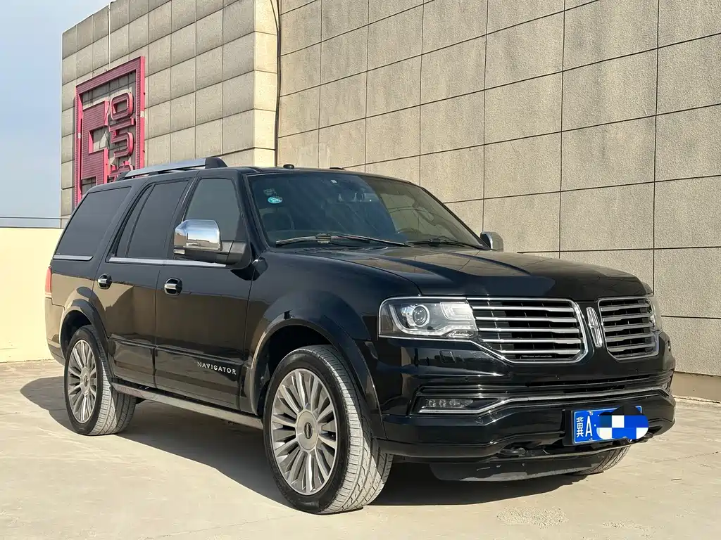 Navigator 3.5 T AWD
