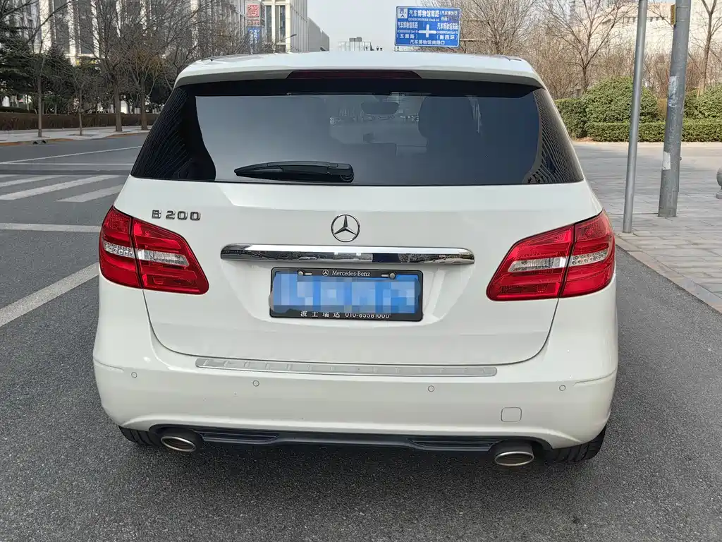 Mercedes-Benz B-Class B 200
