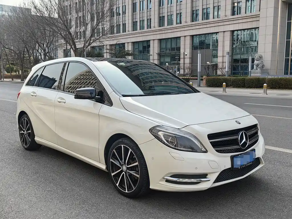 Mercedes-Benz B-Class B 200