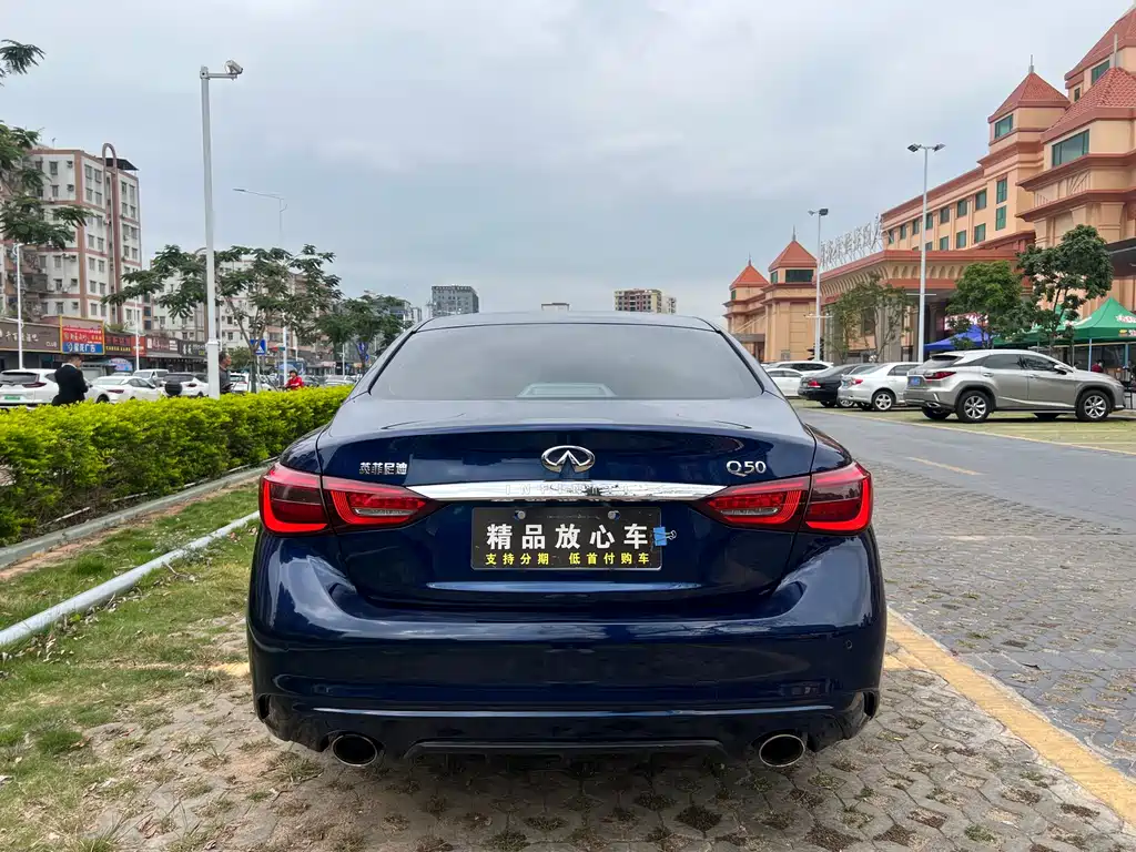 Infiniti Q50 L 2.0 T Comfort Enjoyment CN-V