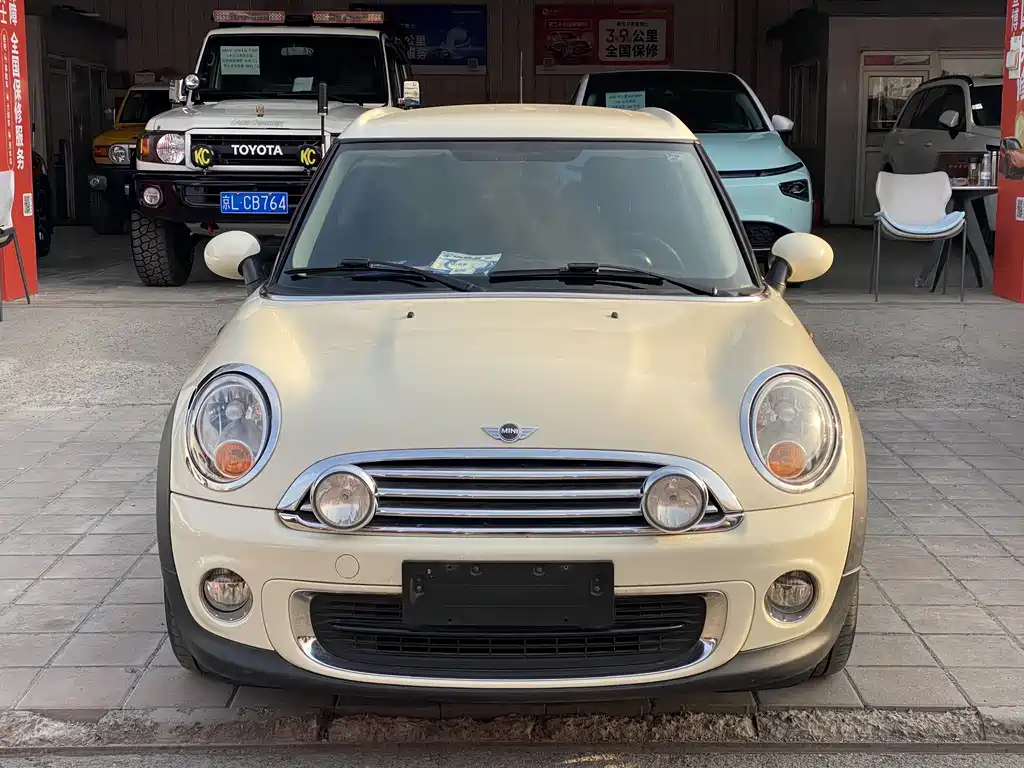 MINI CLUBMAN 1.6 L ONE