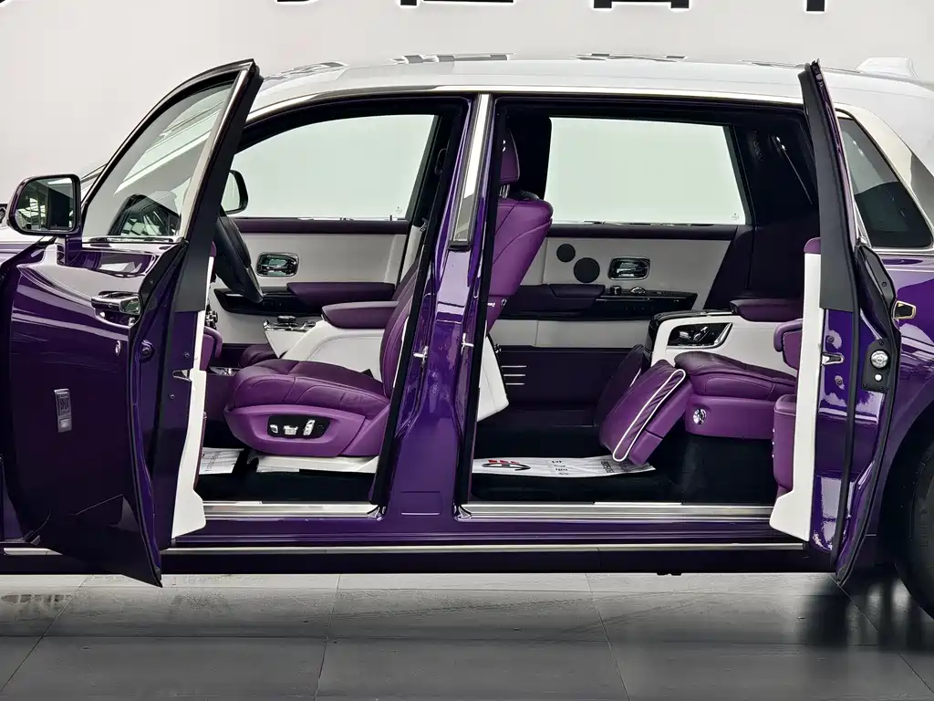 Phantom 6.7 T LWB Range