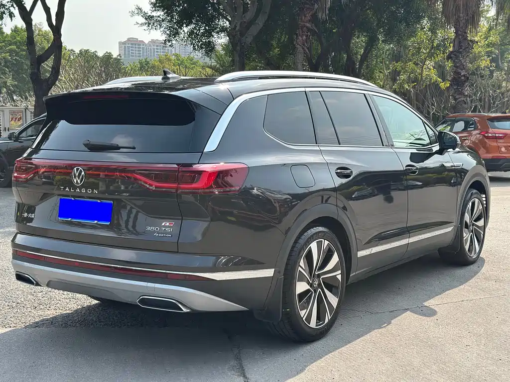 Talagon 380 TSI 4 WD Luxury Premium Realm Pro 6-seat