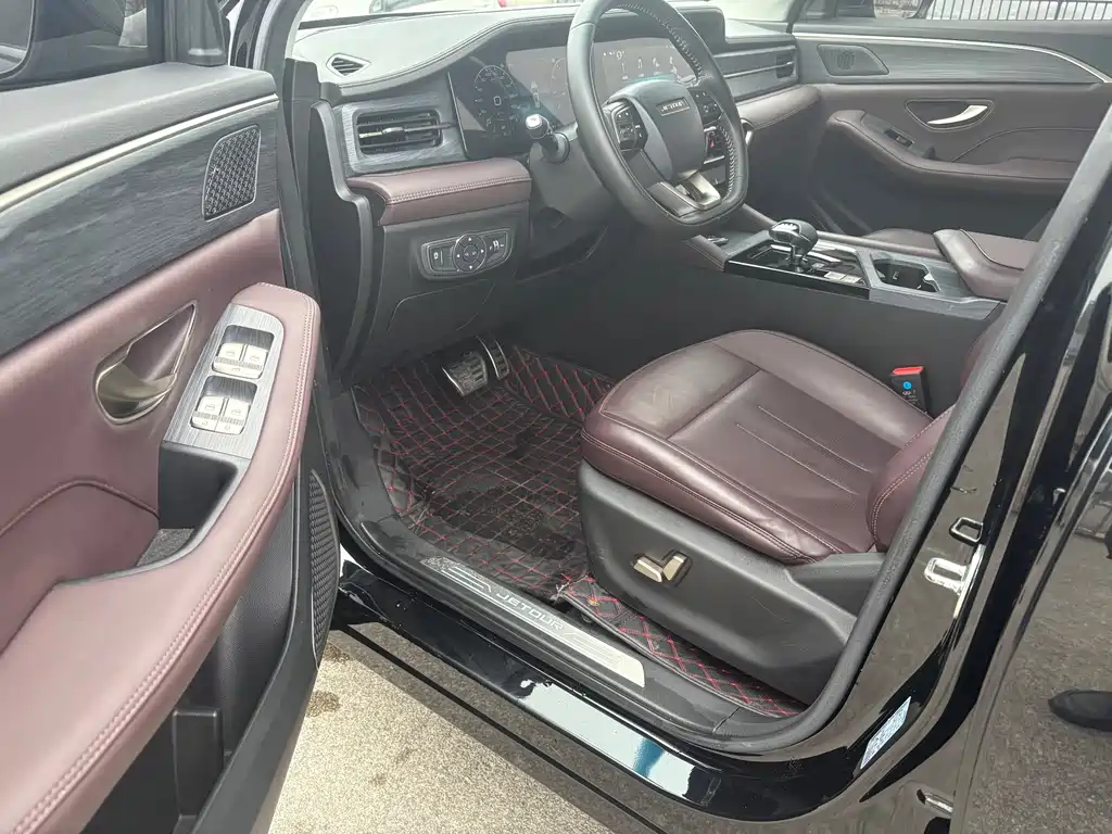 Jetour X90 PLUS 捷途X90 PLUS 2024款 1.6 TD DCT别墅 7座