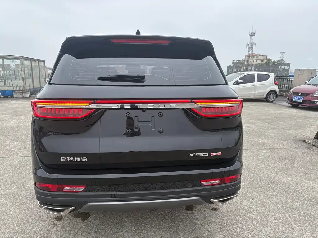 Jetour X90 PLUS 捷途X90 PLUS 2024款 1.6 TD DCT别墅 7座