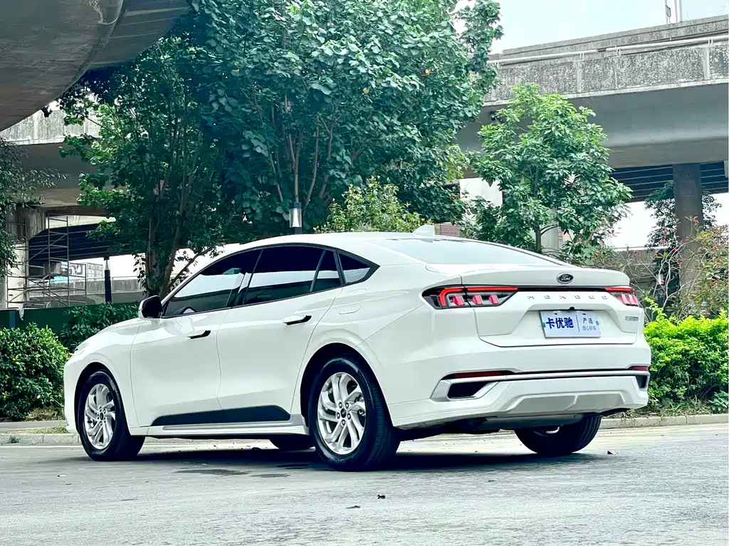 Mondeo 1.5 T EcoBoost Comfort Elegant