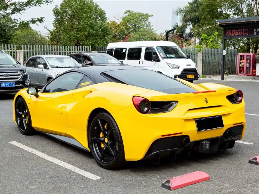 Ferrari 488 488 GTB