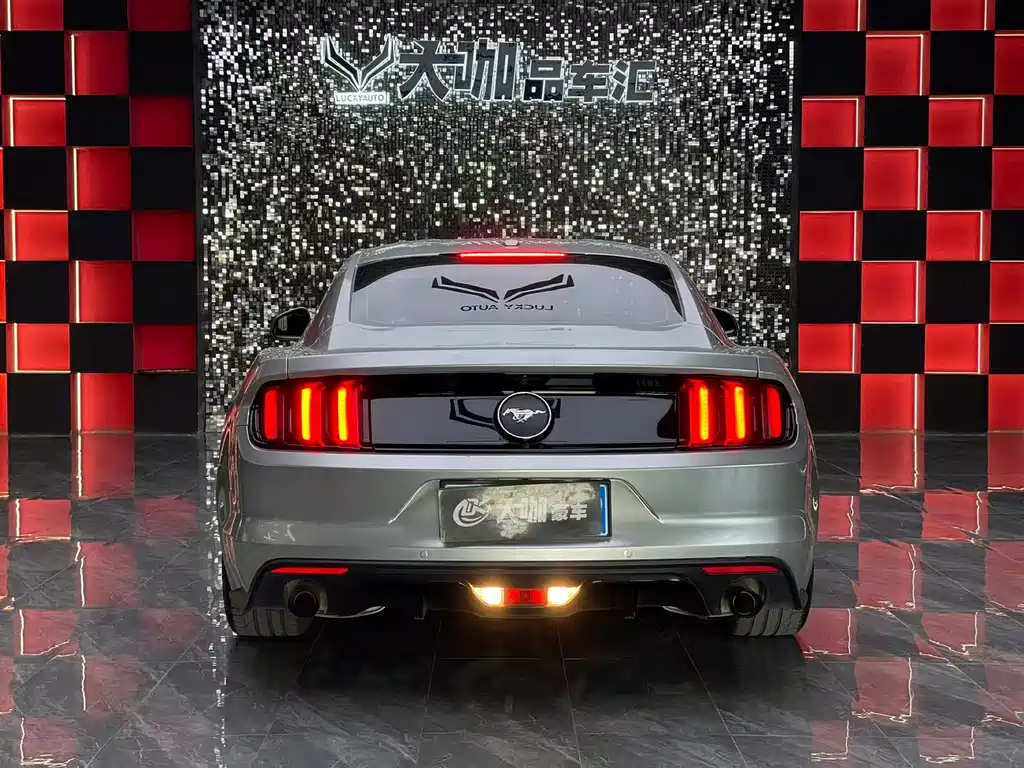 Mustang 2.3 T Performance