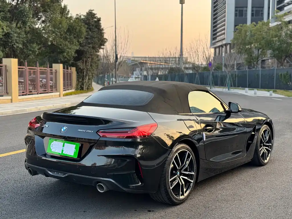 BMW Z4 sDrive 25 i M Sport Package