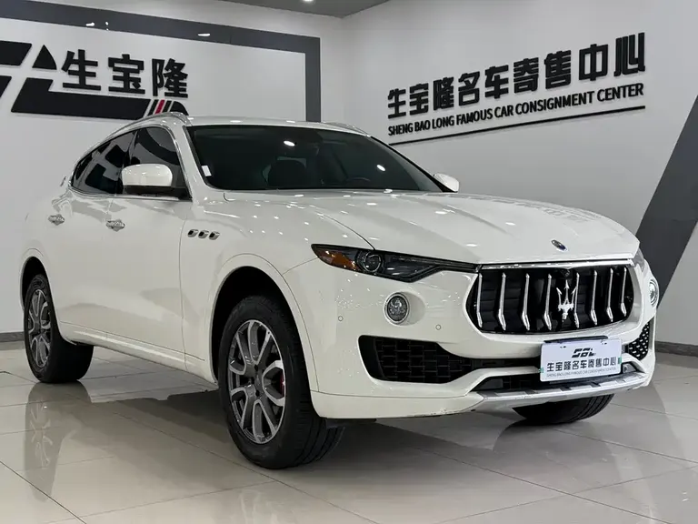 Maserati Levante 3.0 T Standard