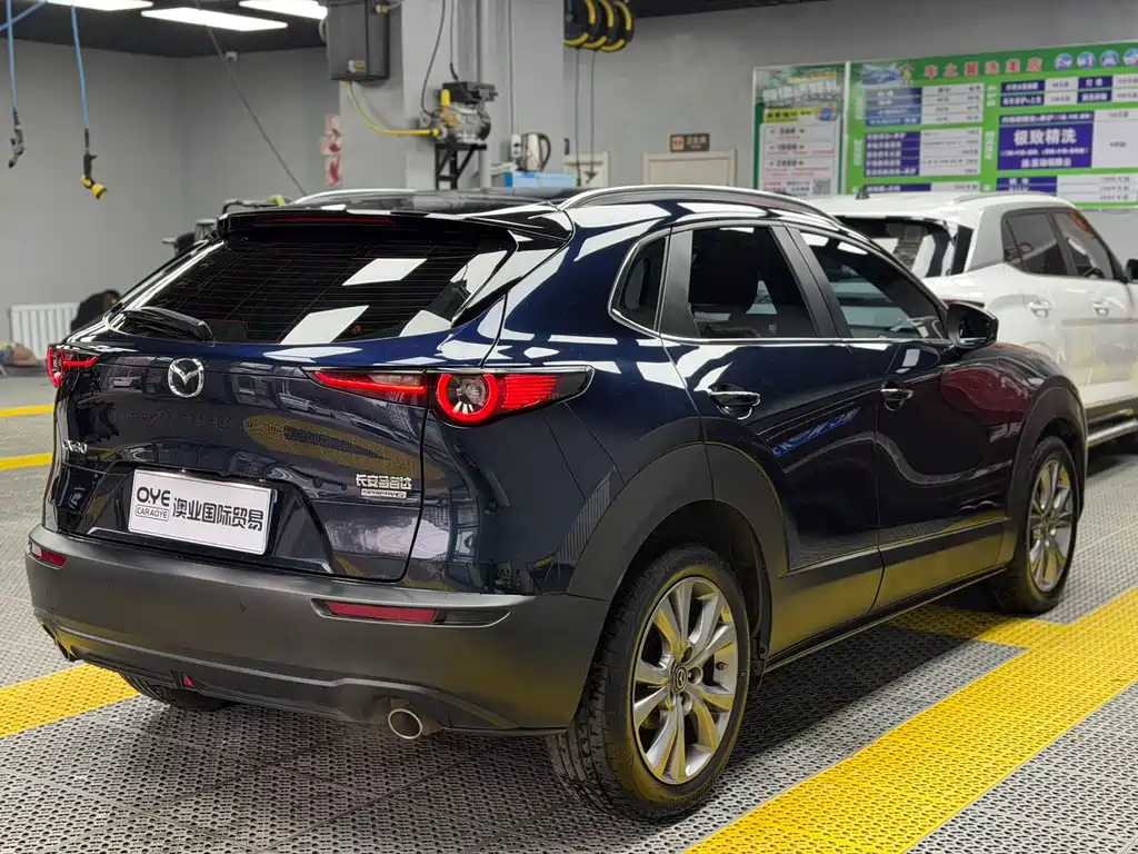 Mazda CX-30 2.0 L Auto Jiayue
