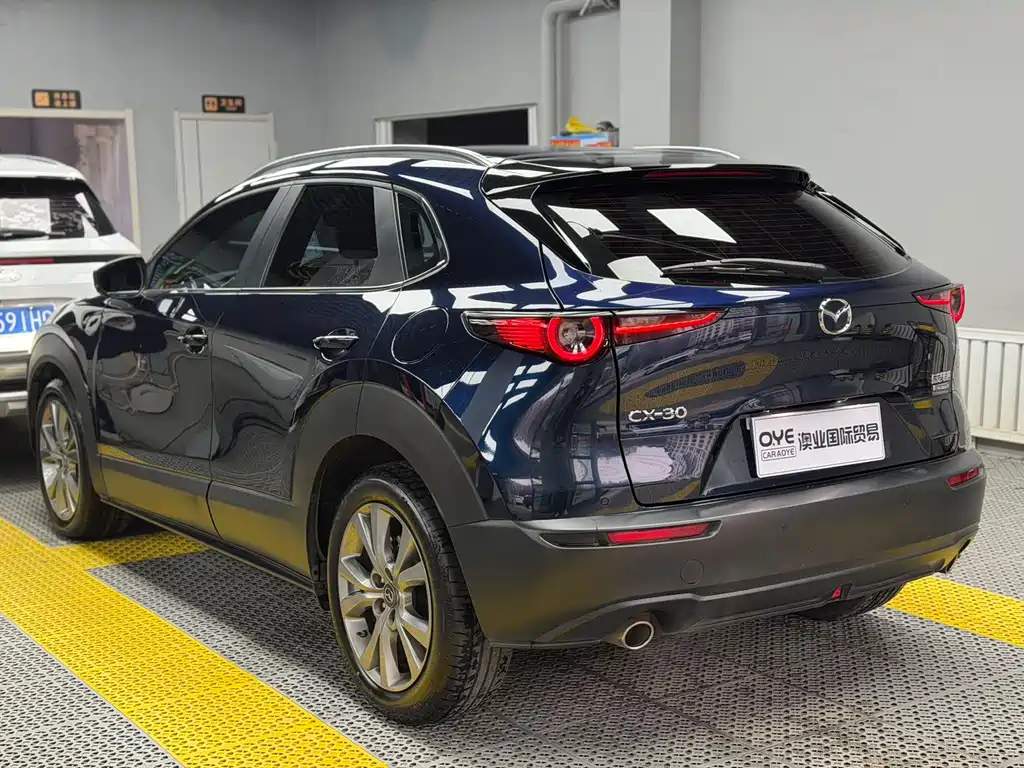 Mazda CX-30 2.0 L Auto Jiayue