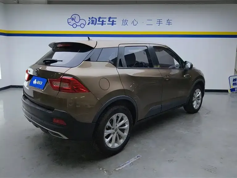 Brilliance V3 1.5 L Auto Intelligent