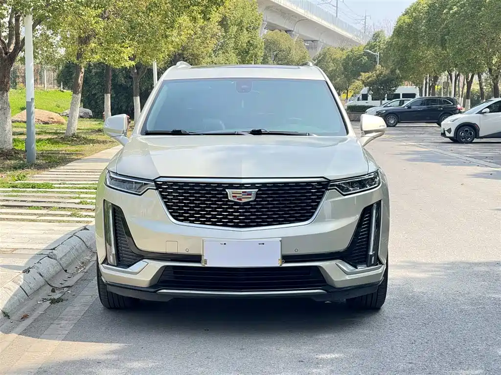 Cadillac XT6 2.0 T 6-seat 4 WD Luxury