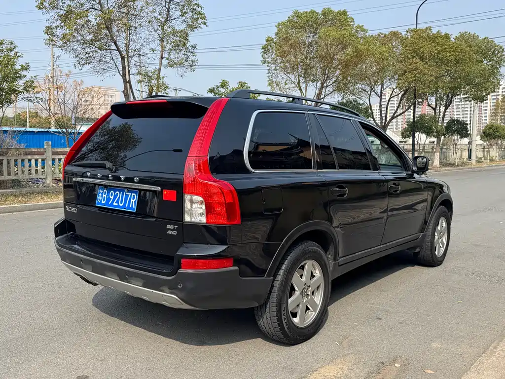 Volvo XC90 沃尔沃XC90 2010款 2.5 T AWD