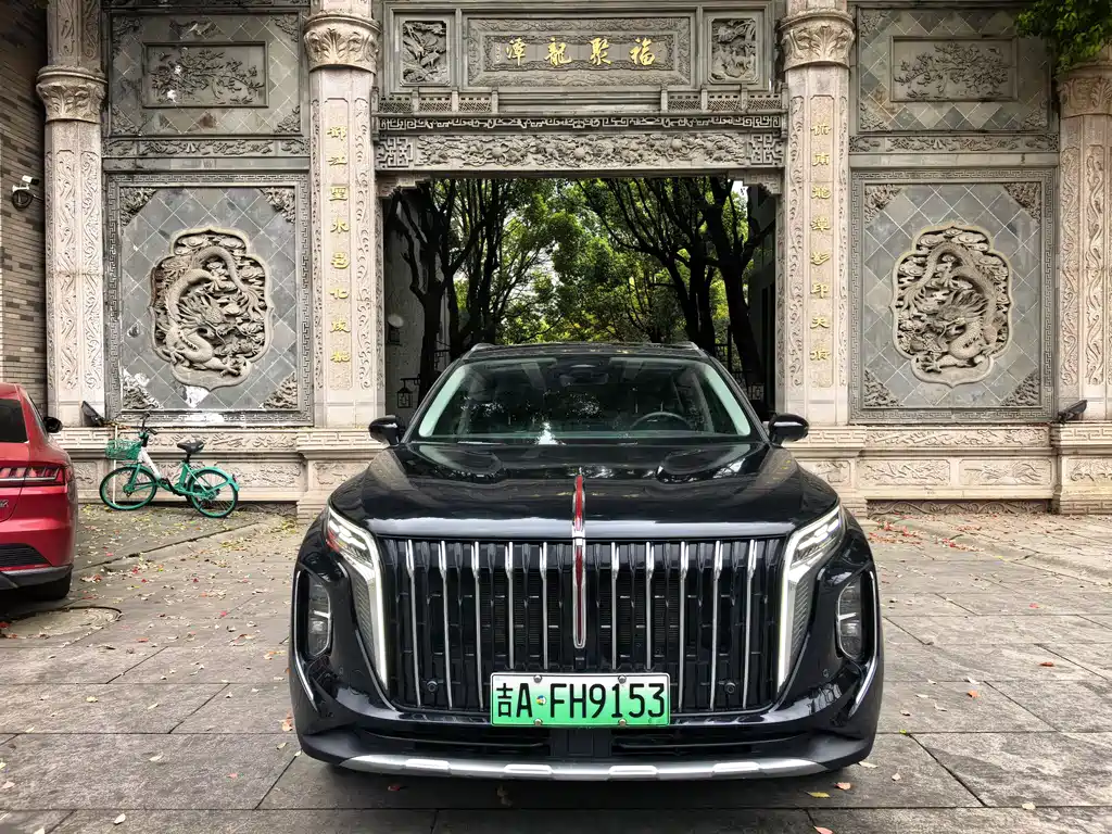 Hongqi HS7 PHEV 2.0 T PHEV 4 WD Flagship Smooth 7-seat