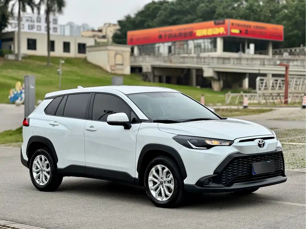 Frontlander 2.0 L CVT Elite plus