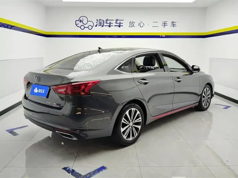 Changan Ruicheng CC Blue Whale 1.5 T DCT Distinguished