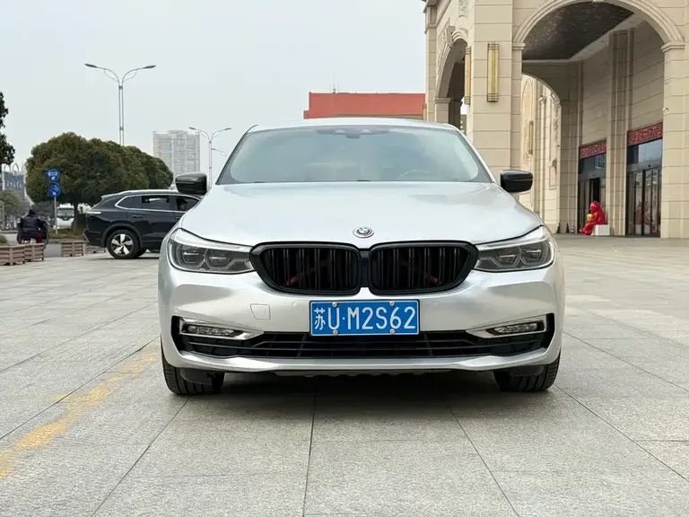 BMW 6 Series GT 630 i M Sport Package