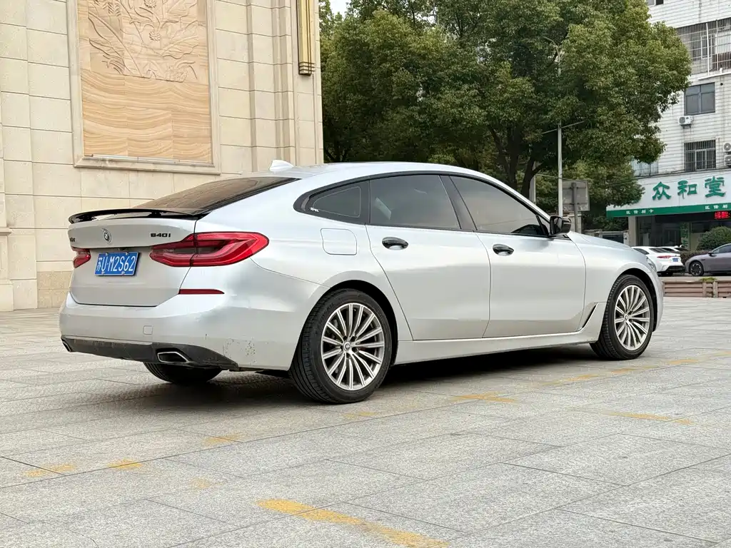 BMW 6 Series GT 630 i M Sport Package
