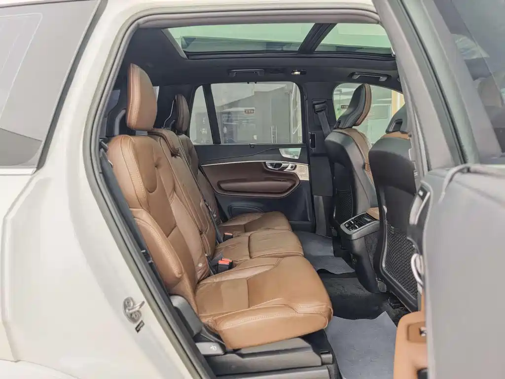 Volvo XC90 B6 Smart Grace Luxury 7-seat