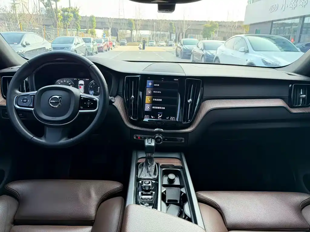 Volvo XC60 T5 4 WD Smart Vision Luxury
