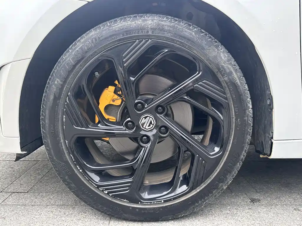 MG6 Pro 1.5 T Auto Trophy Flagship