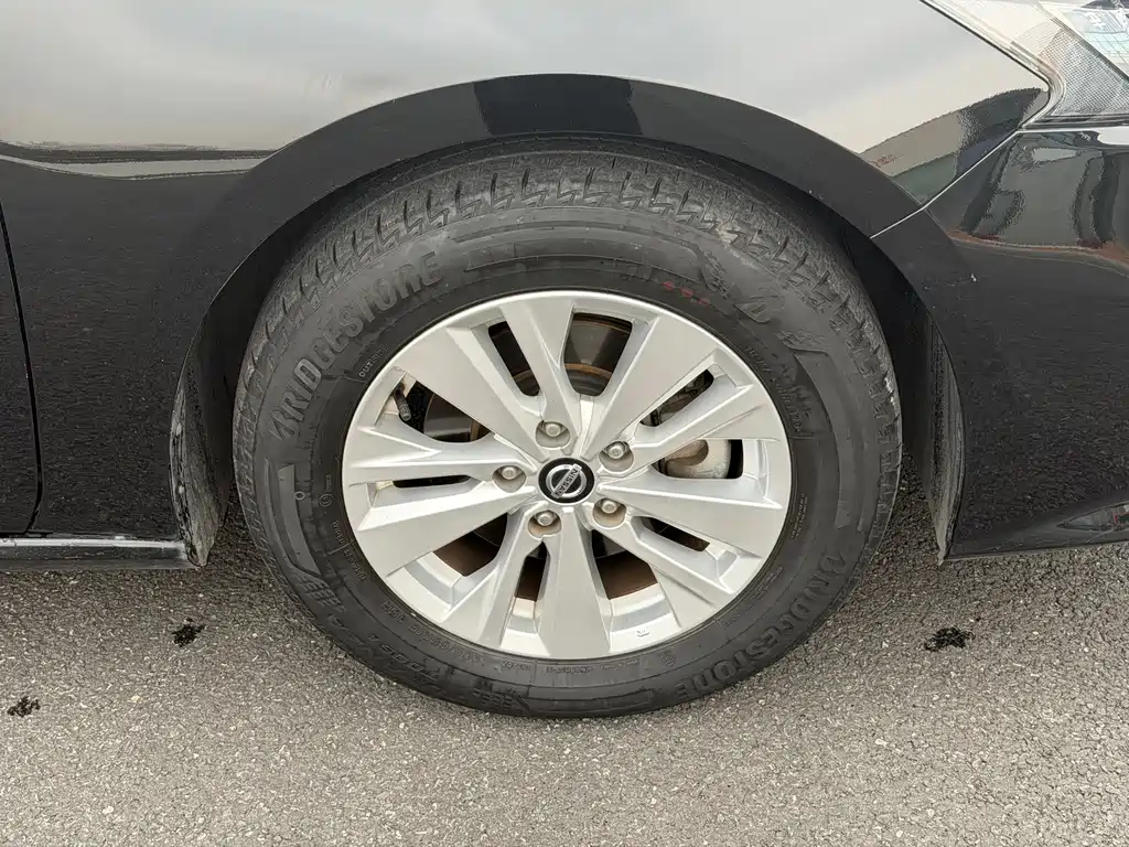 Teana Facelift 2.0 L XL Comfort