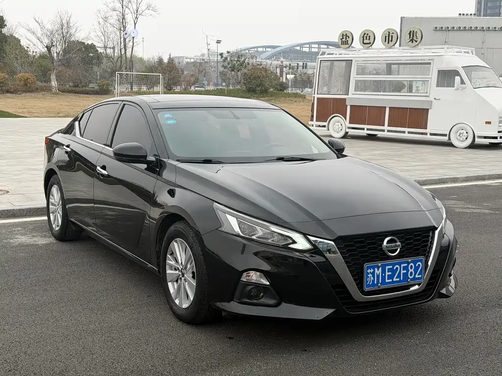 Teana Facelift 2.0 L XL Comfort