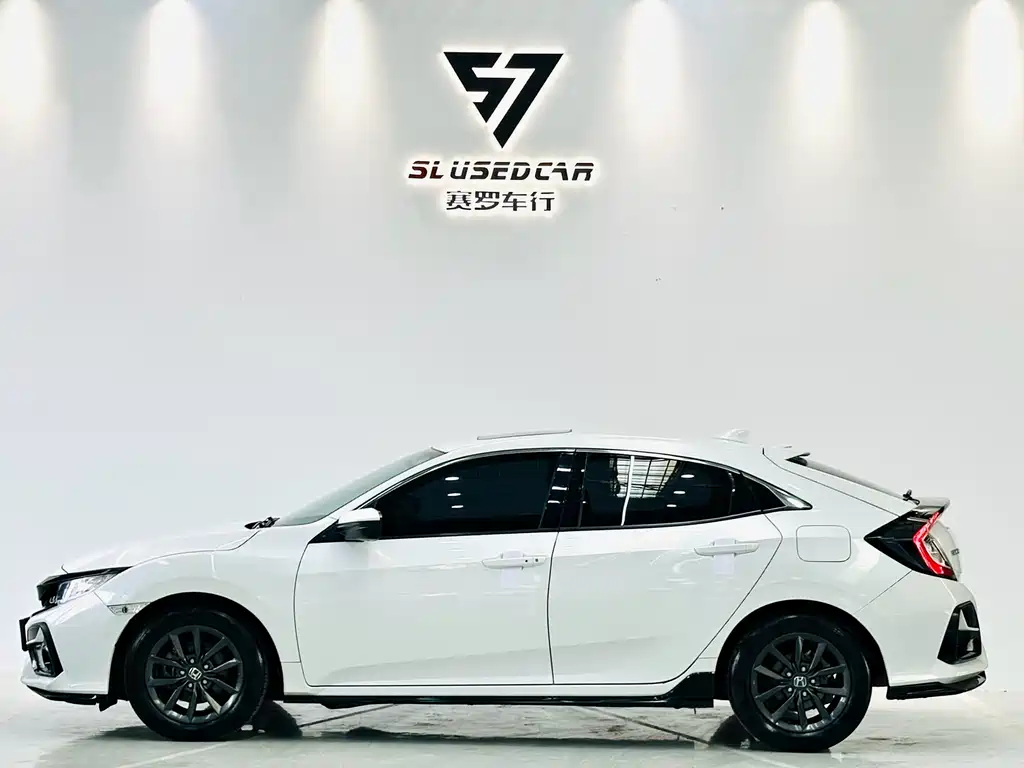 Civic HATCHBACK 220 TURBO CVT New Sharp Control