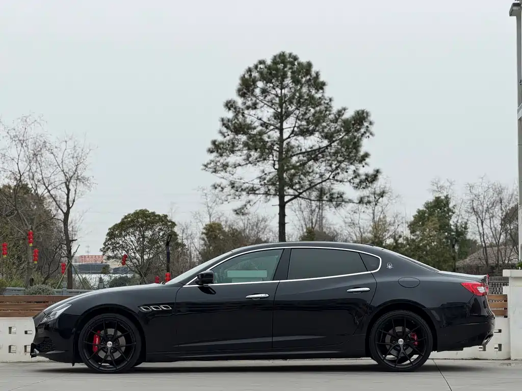 Quattroporte 3.0 T Standard