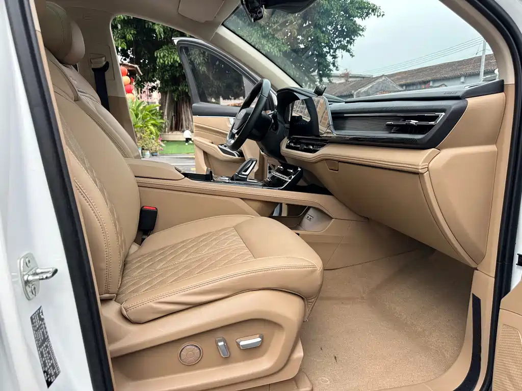 Wuling Victory 2.0 L DHT Luxury Enjoyment
