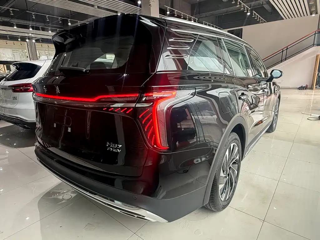 Hongqi HS7 PHEV 2.0 T PHEV 4 WD Flagship Smooth 7-seat