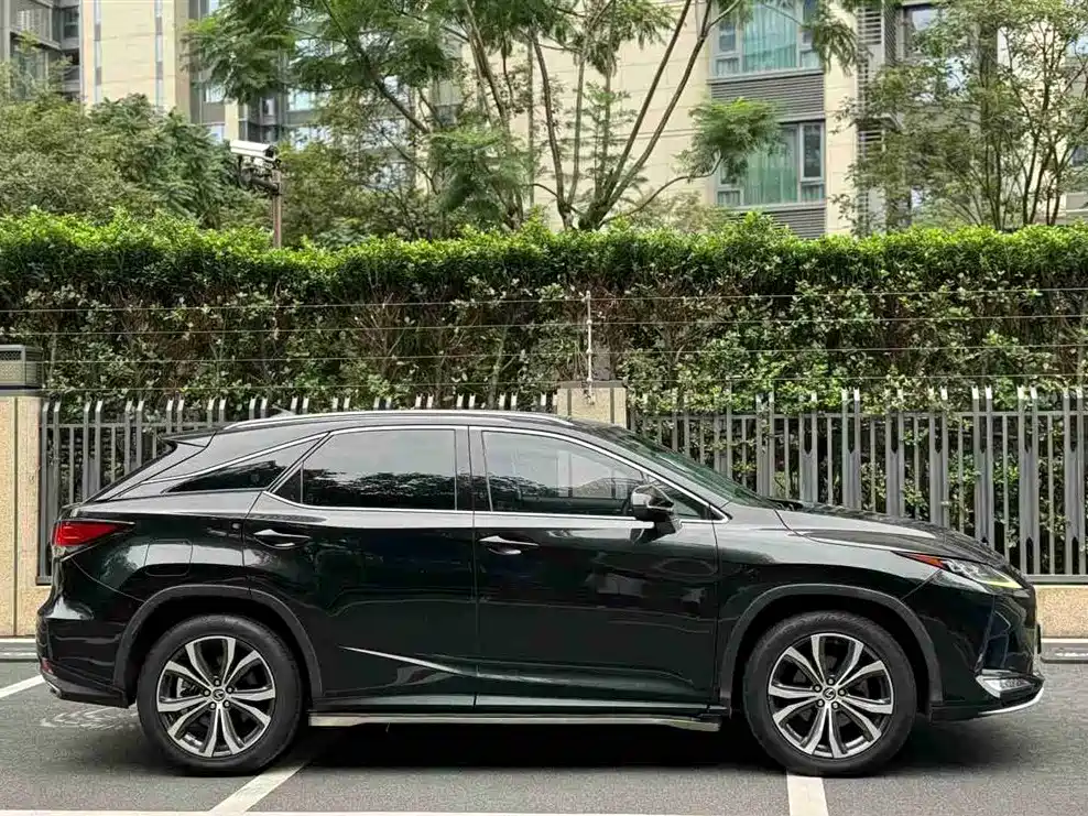 Lexus RX 300 4 WD F SPORT CN-VI