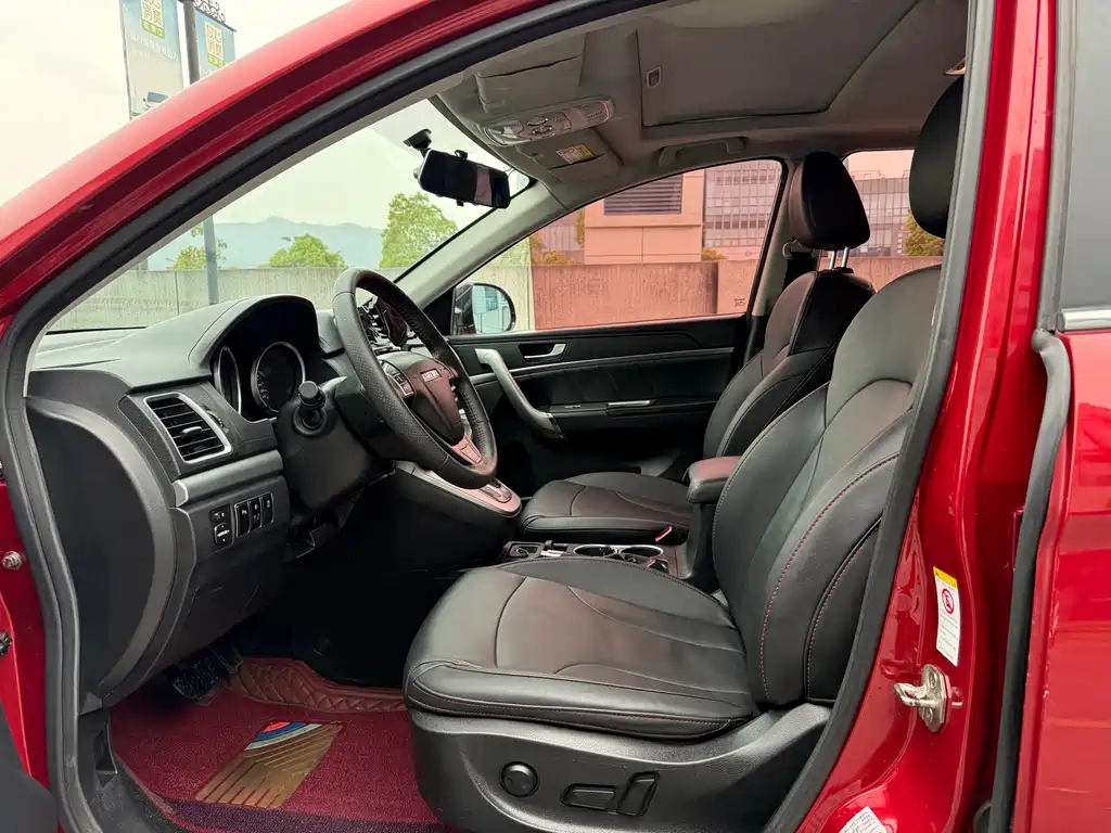 Haval H6 Sport 1.5 T Auto 2 WD Distinguished CN-V