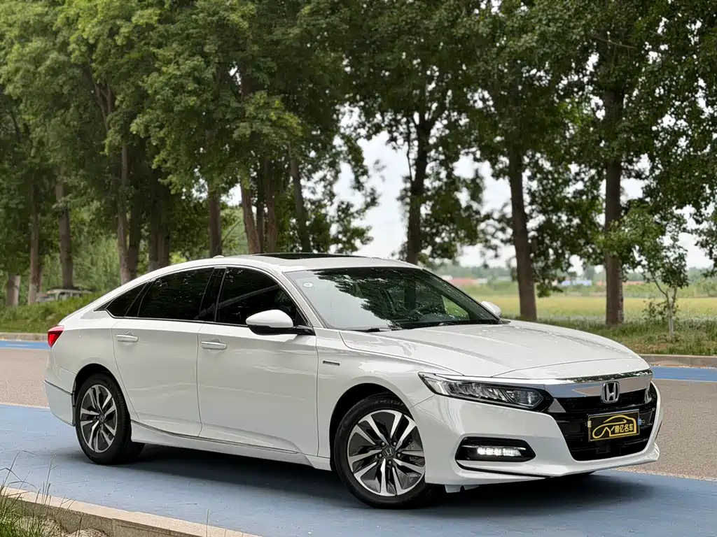 Accord Sharp· Hybrid 2.0 L Sharp Leading CN-VI