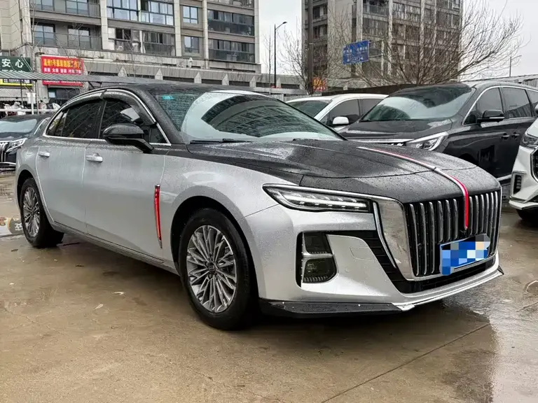 Hongqi H5 1.5 T DCT Connected Flagship Charm