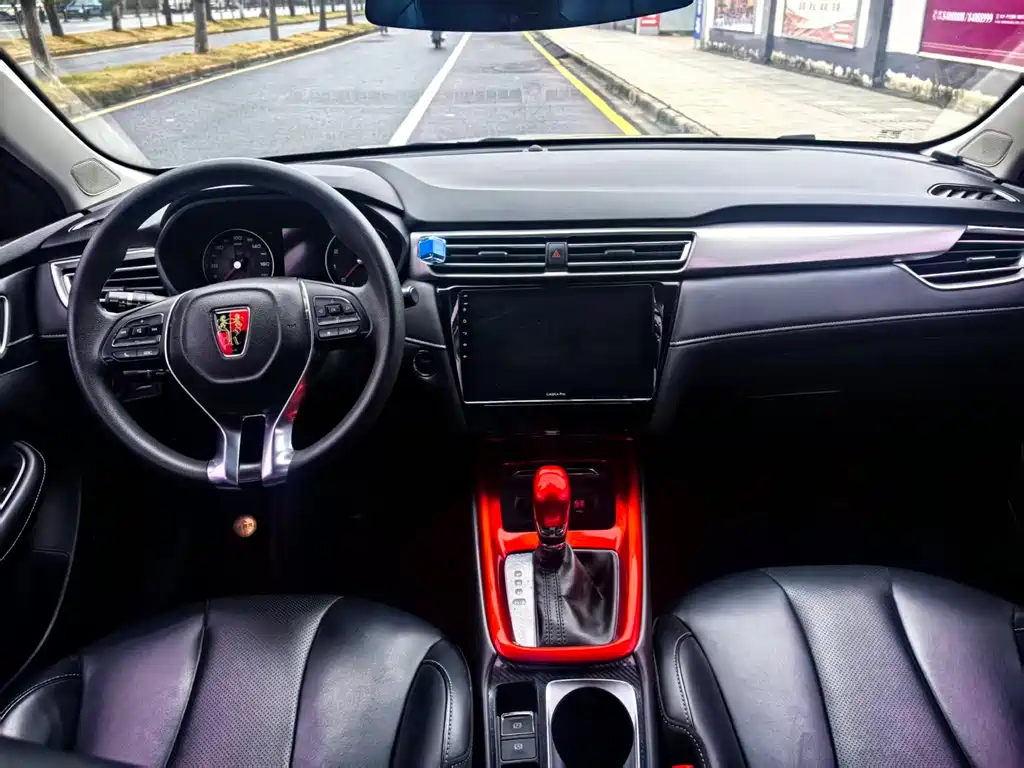 Roewe i5 1.5 L Auto 4 G Connected Bright Grand